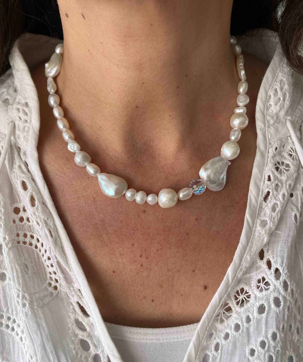 Nuni Copenhagen Saga Necklace Pearl